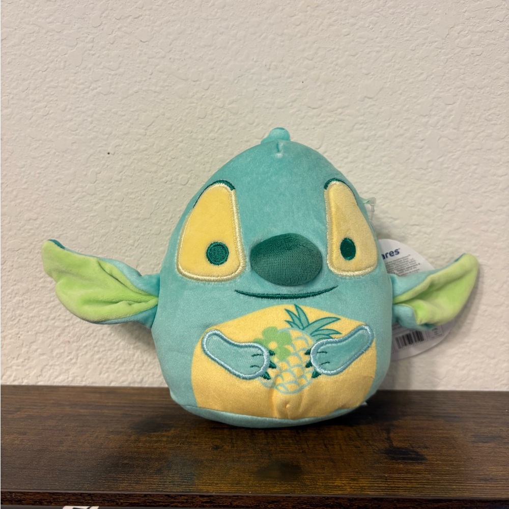 Disney Squishmallows Mystery Squad Stitch Scented 6” plush Pineapple. NWT